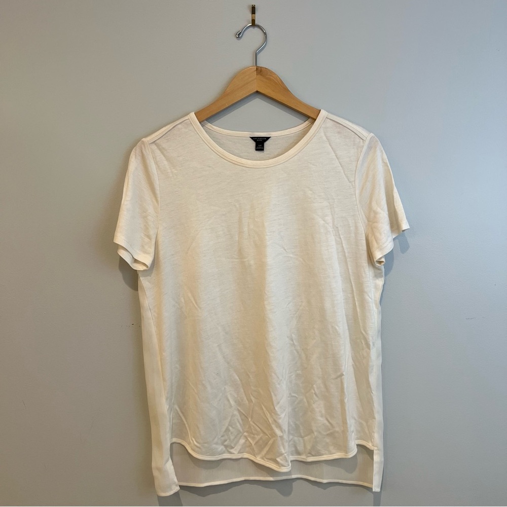 Ann Taylor Cream Short Sleeve Top Size LP Petite